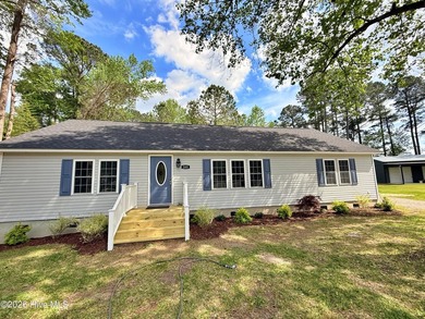 Beach Home For Sale in New Bern, North Carolina