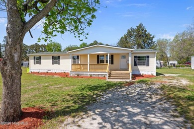 Beach Home For Sale in New Bern, North Carolina