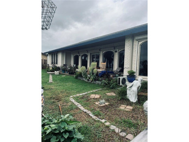 Beach Home For Sale in Portland, Texas