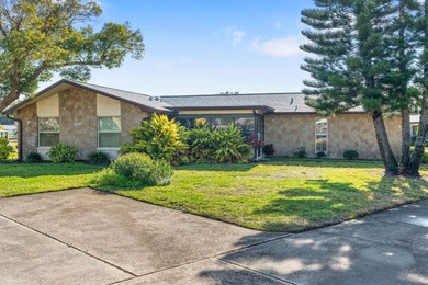 Beach Condo For Sale in Palm Harbor, Florida