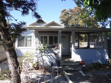 Beach Home Active Under Contract in Lake Worth Beach, Florida