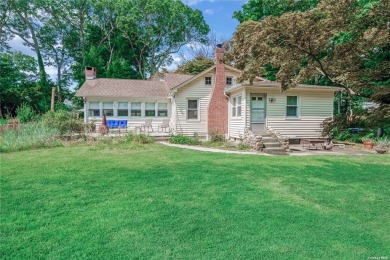 Beach Home Sale Pending in Centerport, New York