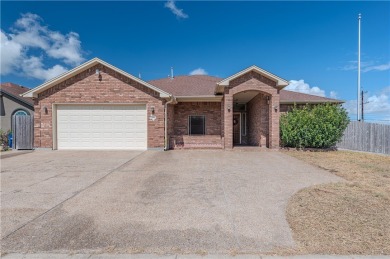 Beach Home For Sale in Corpus Christi, Texas