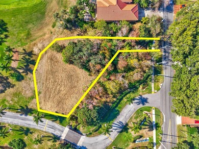 Beach Lot For Sale in Gulfport, Florida