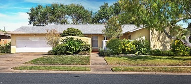 Beach Home For Sale in Corpus Christi, Texas