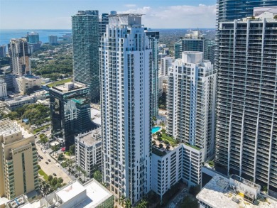 Beach Condo For Sale in Miami, Florida