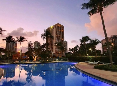 Beach Condo For Sale in North Miami Beach, Florida