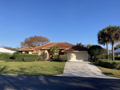 Beach Home For Sale in Hobe Sound, Florida