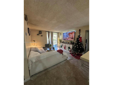 Beach Condo Sale Pending in Pompano Beach, Florida