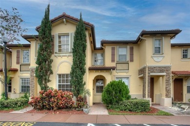 Beach Townhome/Townhouse For Sale in Homestead, Florida