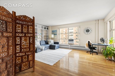 Beach Apartment For Sale in New York, New York