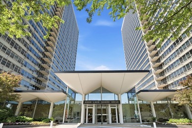 Beach Condo For Sale in Chicago, Illinois