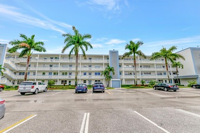 Beach Condo For Sale in Boca Raton, Florida