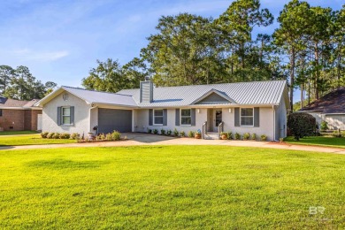 Beach Home For Sale in Gulf Shores, Alabama