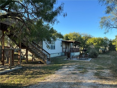 Beach Home Sale Pending in Riviera, Texas