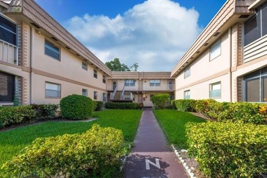 Beach Condo For Sale in Delray Beach, Florida
