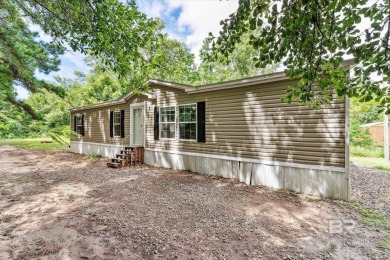 Beach Home For Sale in Fairhope, Alabama