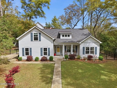 Beach Home For Sale in Murrells Inlet, South Carolina