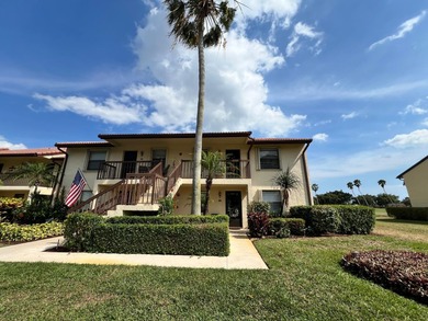 Beach Condo For Sale in Lake Worth, Florida