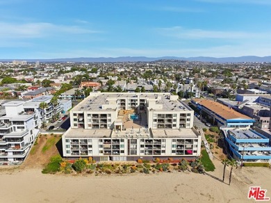 Beach Condo Active Under Contract in Long Beach, California
