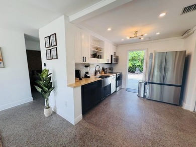 Beach Home For Sale in Pompano Beach, Florida