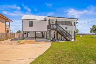 Beach Home For Sale in Gulf Breeze, Florida