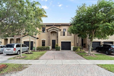 Beach Townhome/Townhouse For Sale in Homestead, Florida