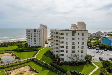 Beach Condo For Sale in Emerald Isle, North Carolina