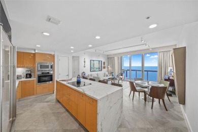 Beach Condo For Sale in Miami Beach, Florida