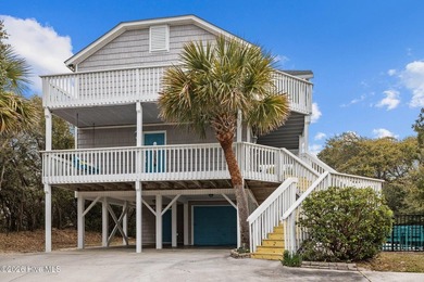 Beach Home For Sale in Emerald Isle, North Carolina