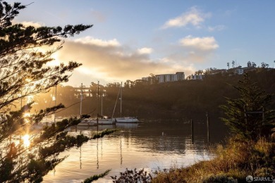 Beach Condo For Sale in San Francisco, California