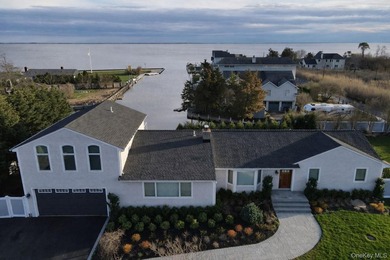 Beach Home For Sale in Bayport, New York
