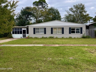 Beach Home For Sale in Port St Joe, Florida