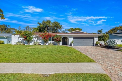 Beach Home Sale Pending in Clearwater, Florida
