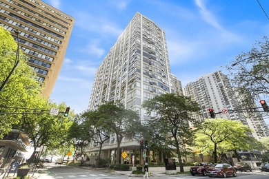 Beach Condo Active Under Contract in Chicago, Illinois