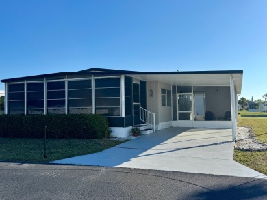 Beach Home For Sale in Bradenton, Florida