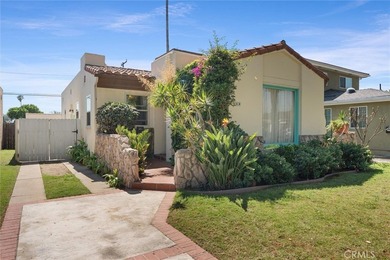 Beach Home Sale Pending in Long Beach, California