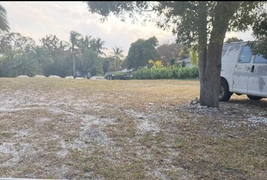 Beach Lot For Sale in Lantana, Florida