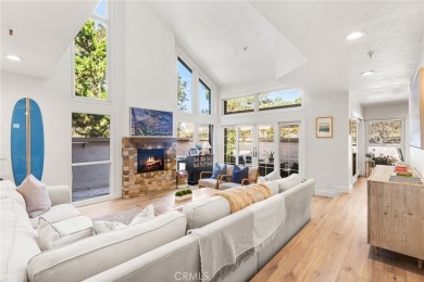 Beach Condo For Sale in Newport Beach, California