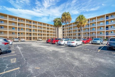 Beach Condo Sale Pending in Bradenton, Florida