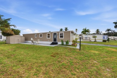 Beach Home For Sale in Boynton Beach, Florida