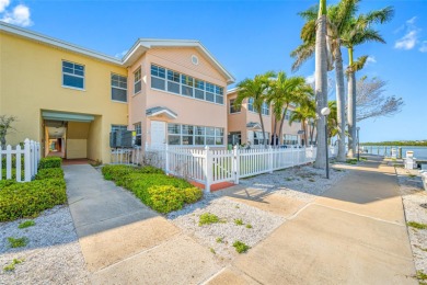 Beach Condo For Sale in Indian Shores, Florida