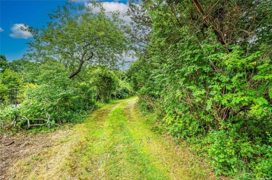 Beach Home For Sale in Southampton, New York