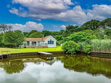 Beach Home For Sale in Southampton, New York