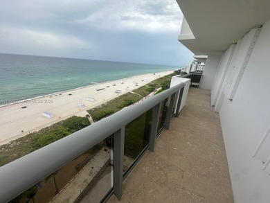 Beach Condo For Sale in Miami Beach, Florida