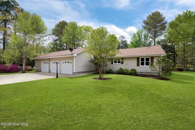 Beach Home For Sale in Oriental, North Carolina