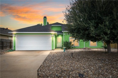 Beach Home For Sale in Corpus Christi, Texas