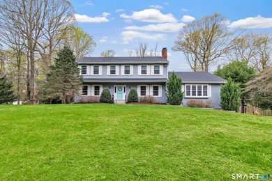 Beach Home Active Under Contract in Stratford, Connecticut