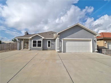 Beach Home For Sale in Corpus Christi, Texas