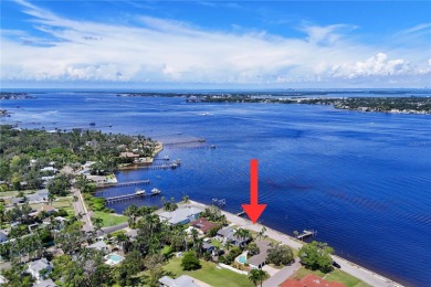 Beach Home For Sale in Bradenton, Florida